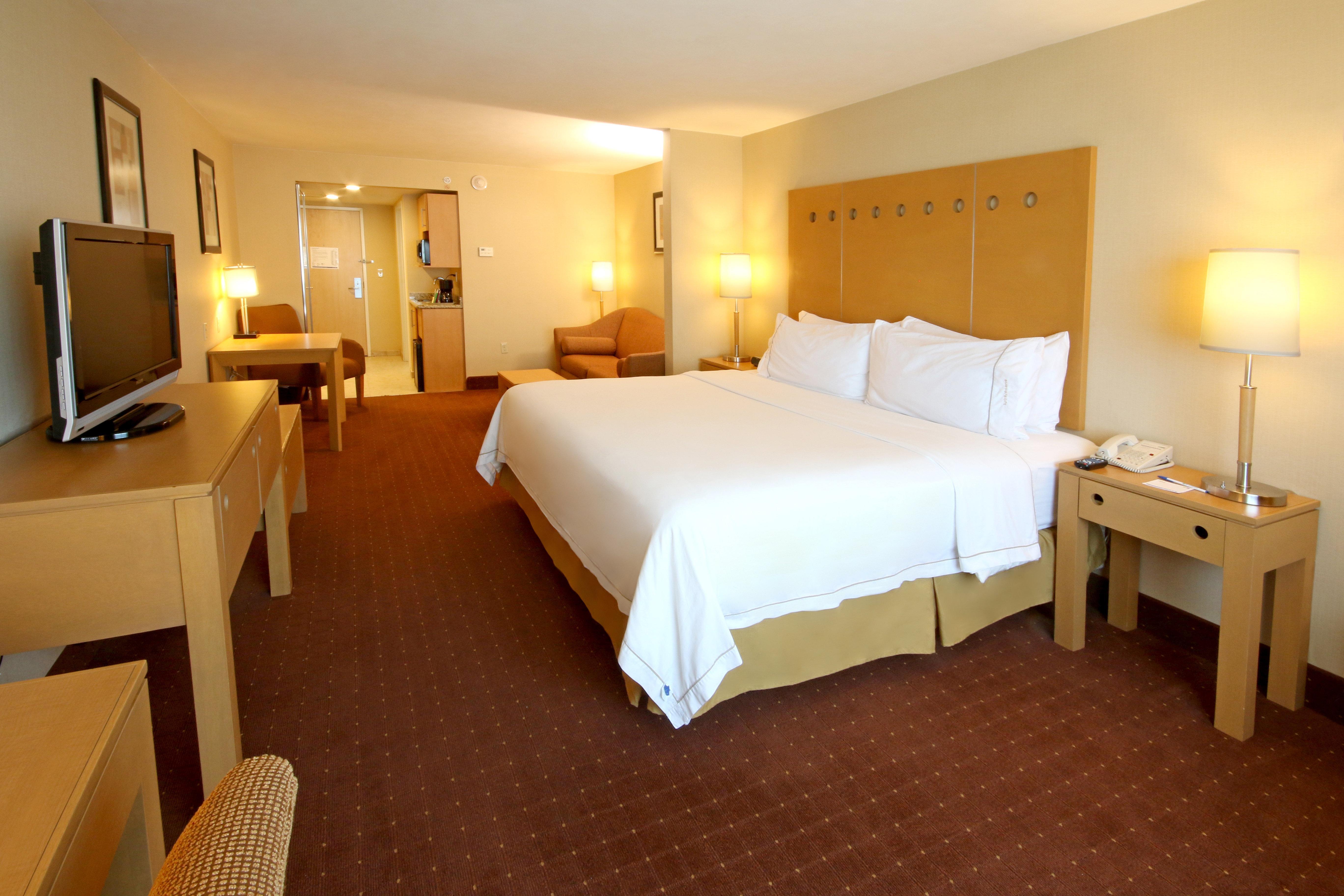 Holiday Inn Express Hotel & Suites Cd. Juarez - Las Misiones By Ihg Екстериор снимка