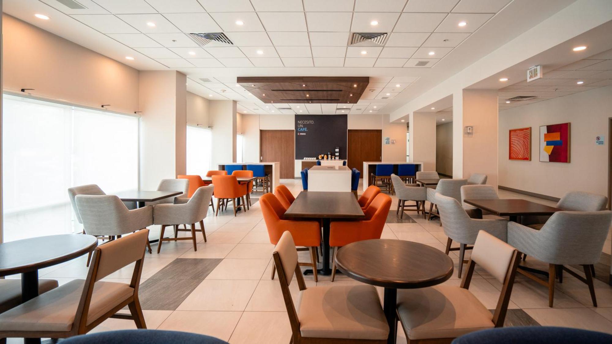 Holiday Inn Express Hotel & Suites Cd. Juarez - Las Misiones By Ihg Екстериор снимка