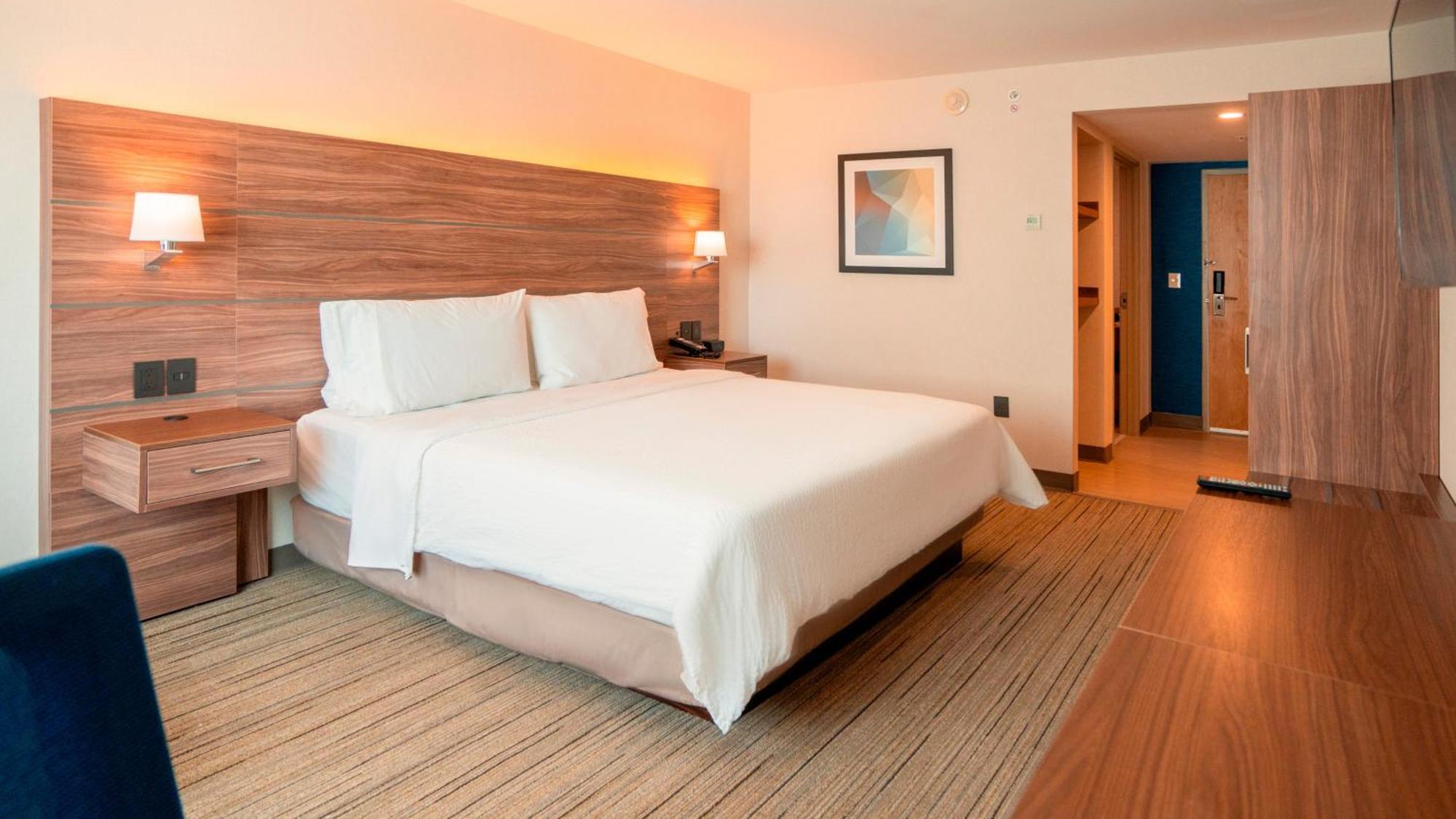 Holiday Inn Express Hotel & Suites Cd. Juarez - Las Misiones By Ihg Екстериор снимка