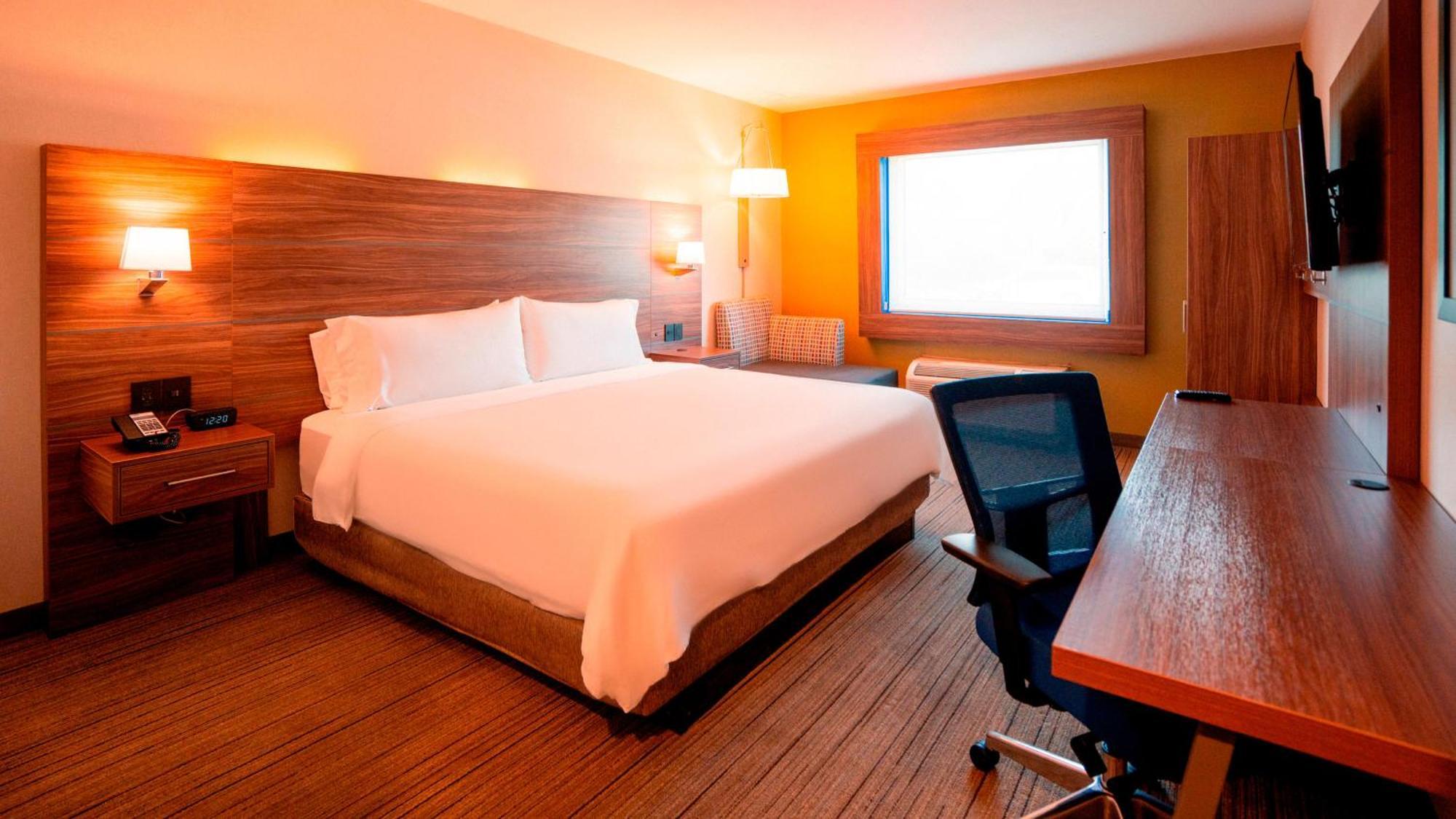 Holiday Inn Express Hotel & Suites Cd. Juarez - Las Misiones By Ihg Екстериор снимка